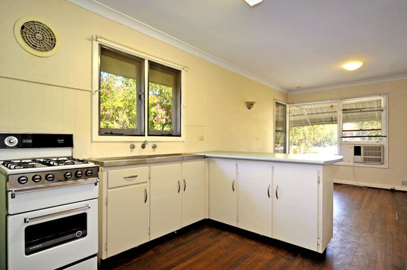 12 Sturtridge Road, LOCKRIDGE WA 6054, Lockridge - Thumbnail 8