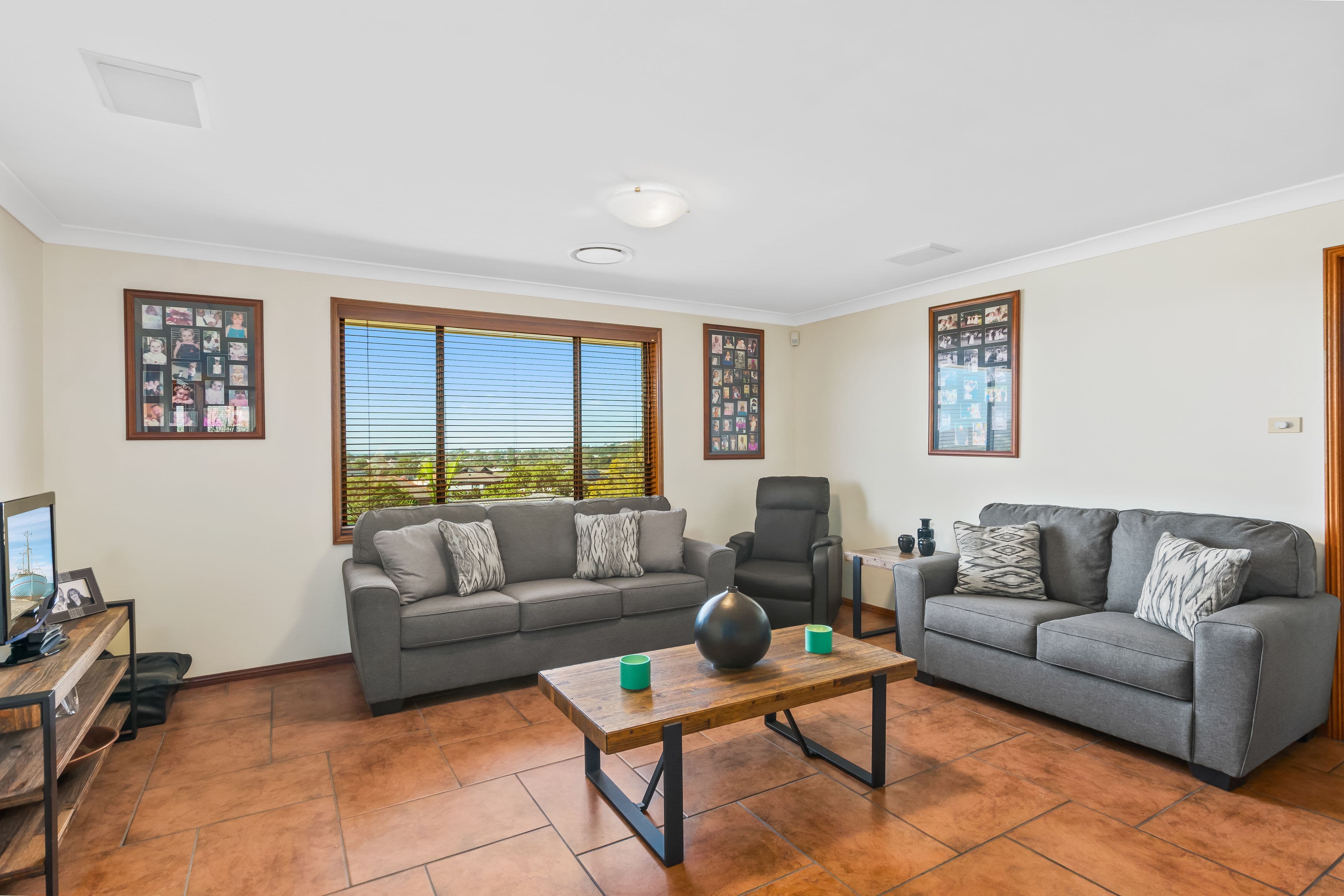 16 Kirriemuir Glen, Horsley NSW 2530, Horsley - Thumbnail 7