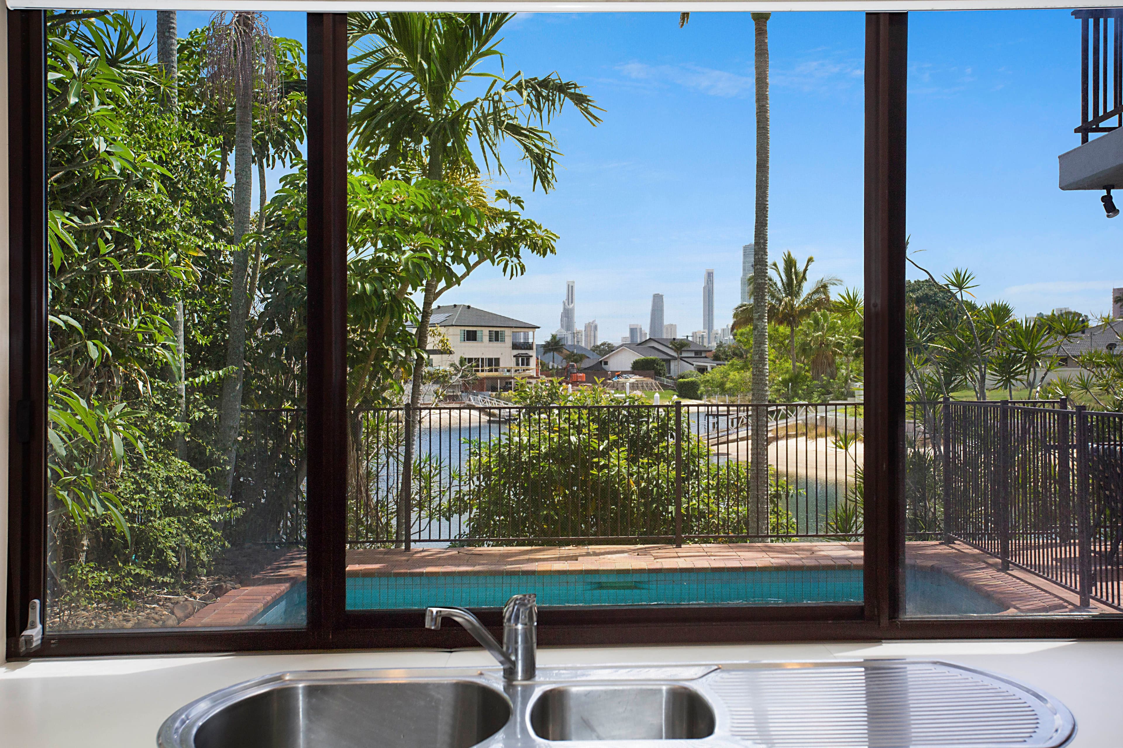67 T E Peters Drive, Broadbeach Waters QLD 4218, Broadbeach Waters - Thumbnail 6