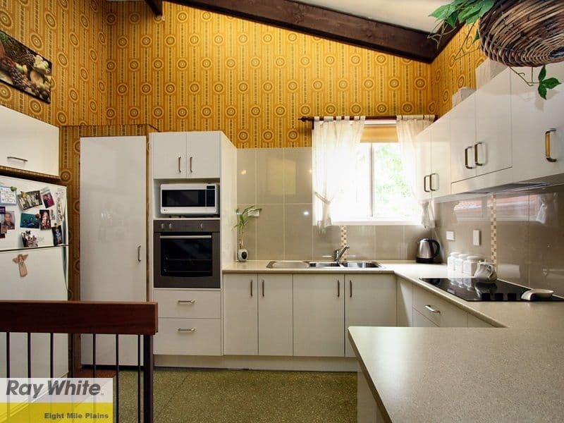 21 Larwood Street, Upper Mount Gravatt QLD 4122, Upper Mount Gravatt - Thumbnail 3