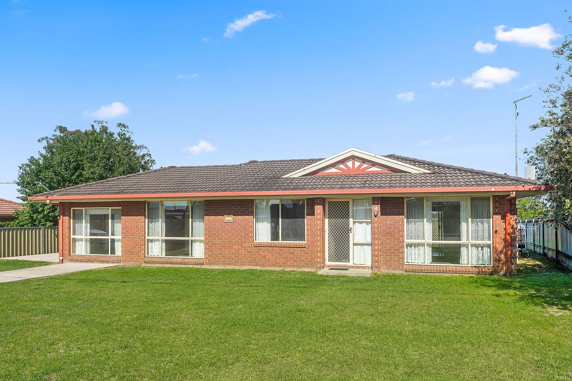 25 Loseby Avenue, Marulan NSW 2579, Marulan - Image 1