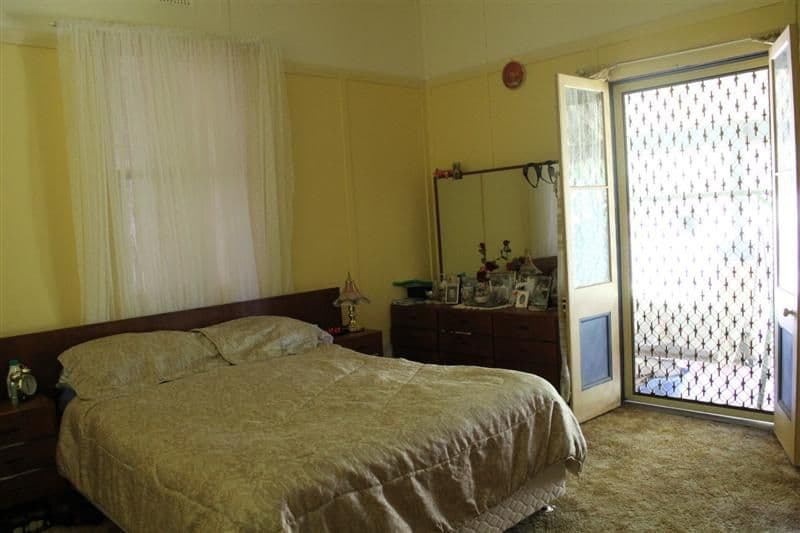 12 Charlotte Street, DUBBO NSW 2830, Dubbo - Thumbnail 3