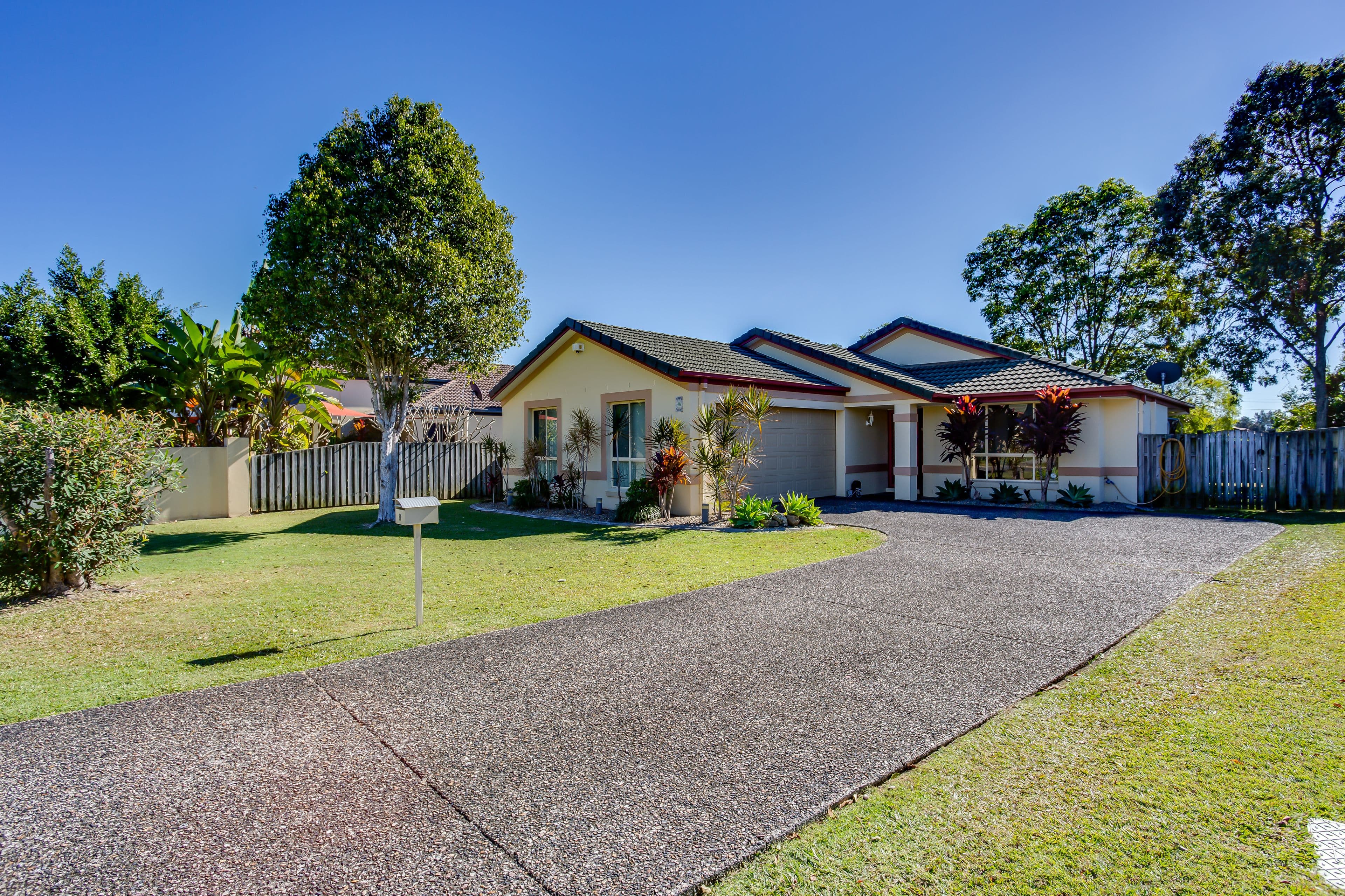 8 Cobb Court, Mudgeeraba QLD 4213, Mudgeeraba - Image 1