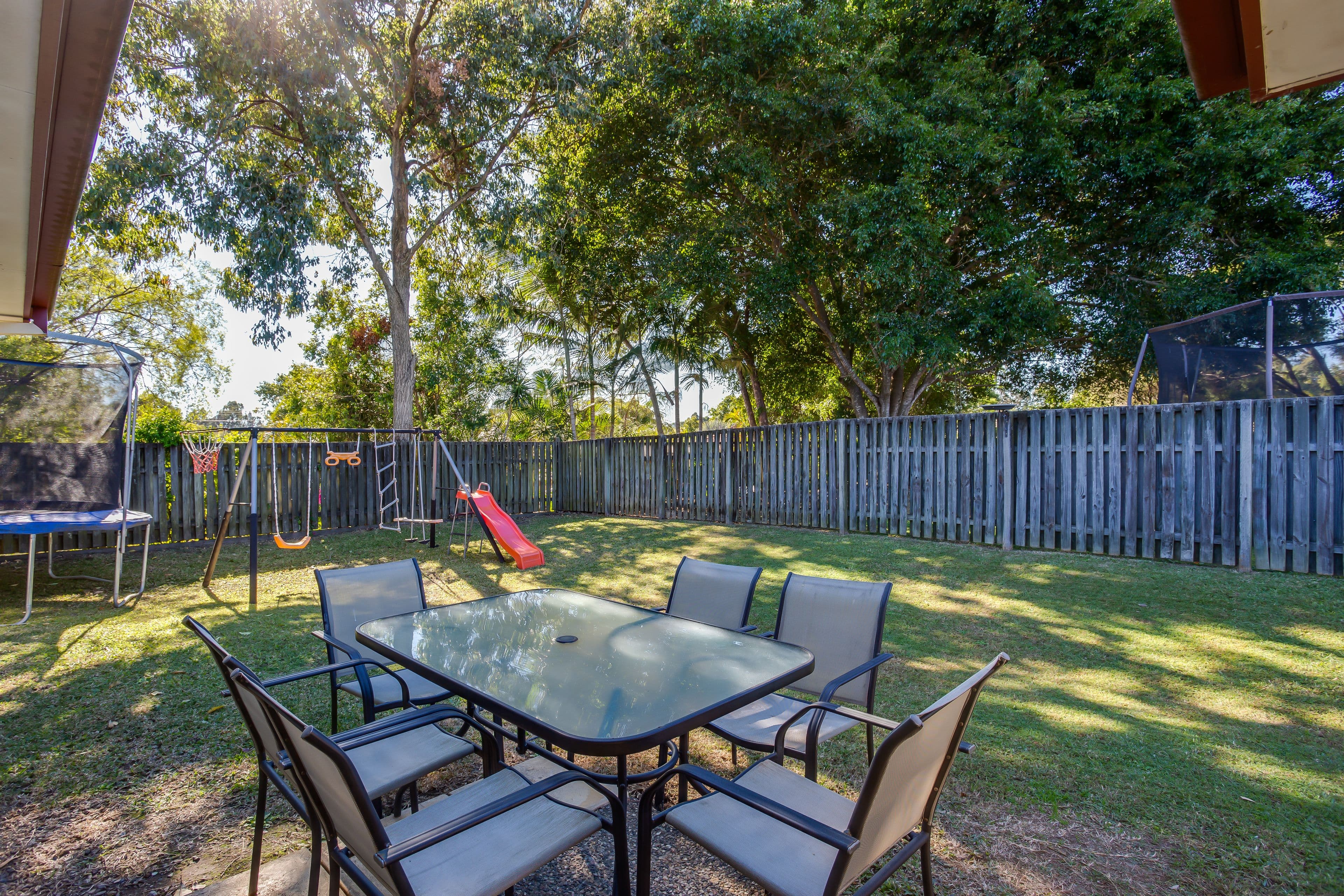 8 Cobb Court, Mudgeeraba QLD 4213, Mudgeeraba - Thumbnail 2