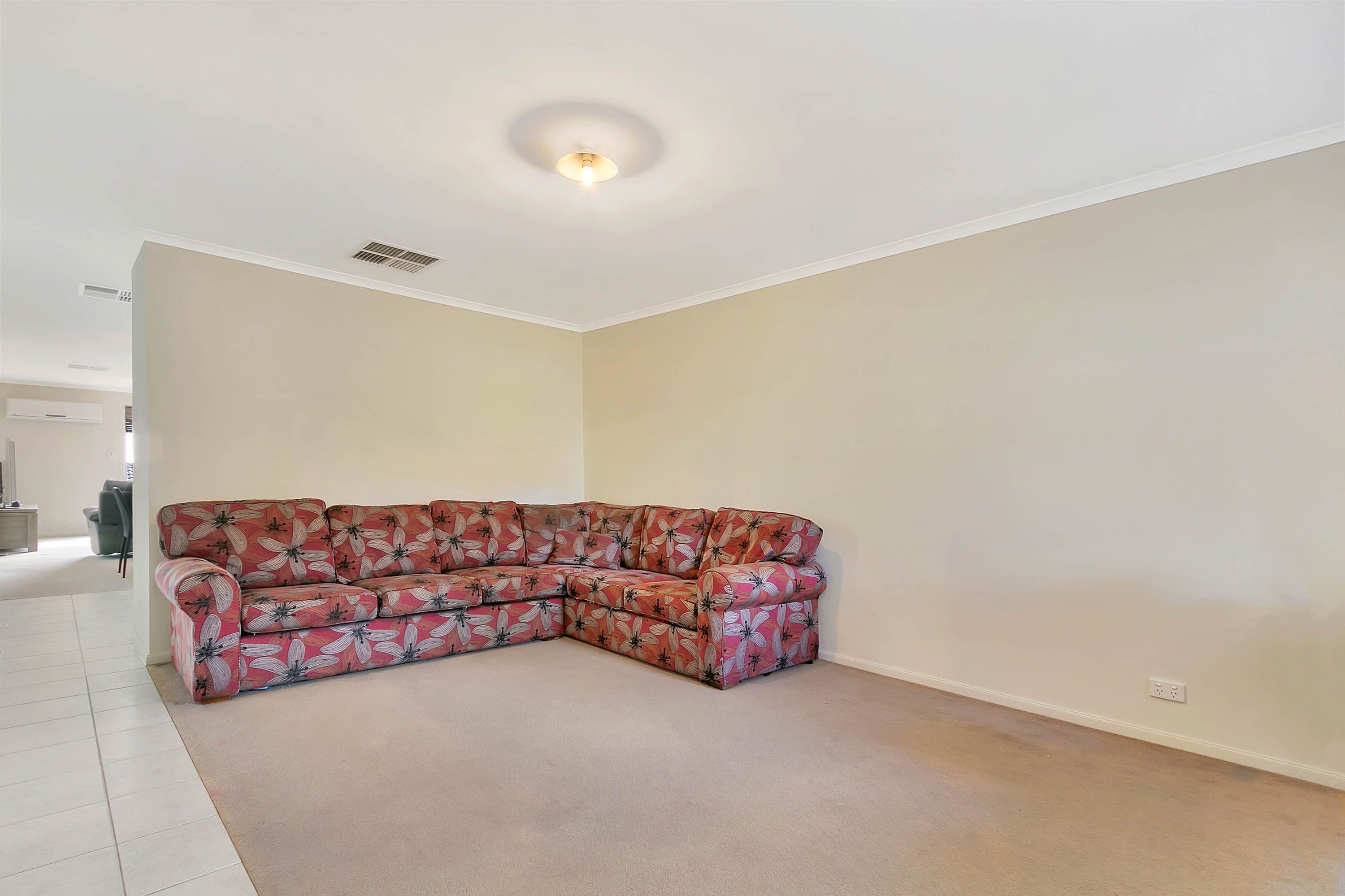 4 St Albans Place, Craigmore SA 5114, Craigmore - Thumbnail 5