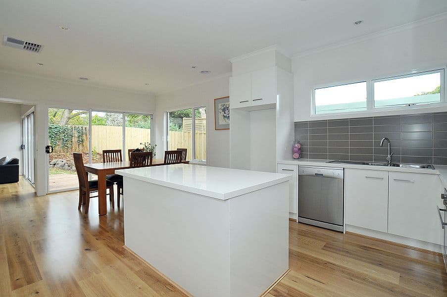 50 Percy Street, MITCHAM VIC 3132, Mitcham - Thumbnail 2