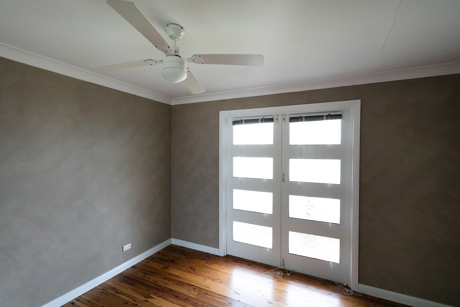 44 Churchill Avenue, Orange - Thumbnail 8