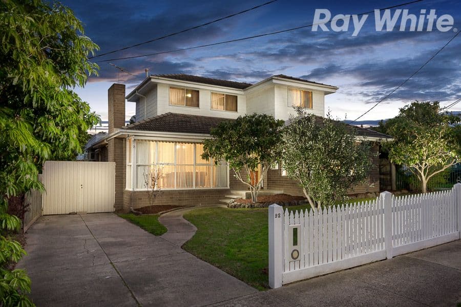 92 Greenwood Drive, BUNDOORA VIC 3083, Bundoora - Image 1