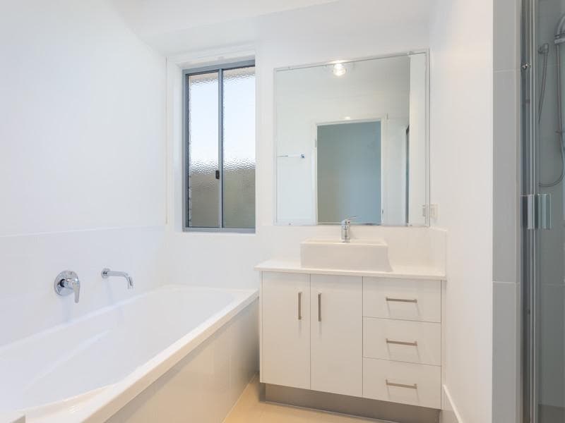 8 Robert Jones Street, Redbank Plains - Thumbnail 6