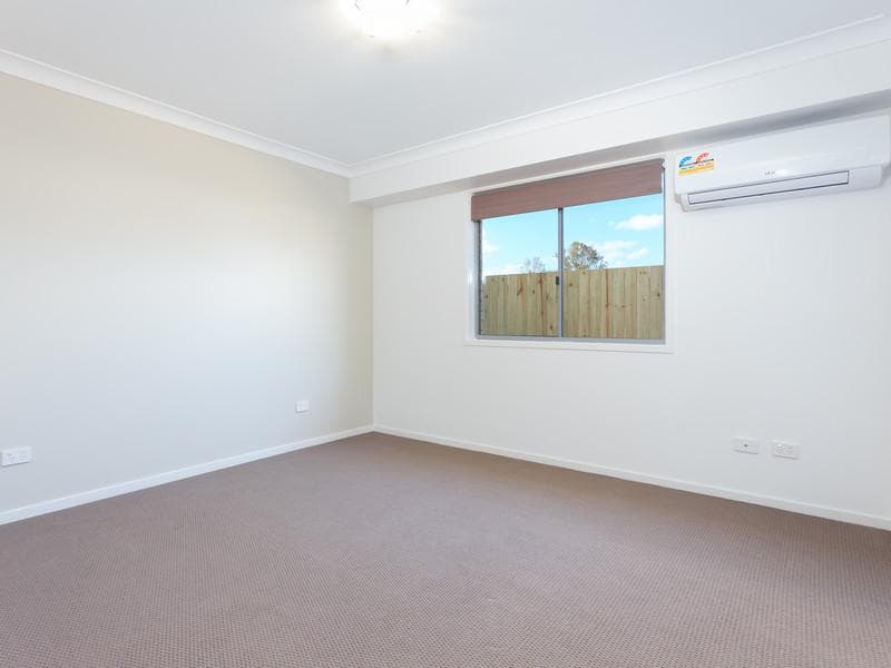 8 Robert Jones Street, Redbank Plains - Thumbnail 7