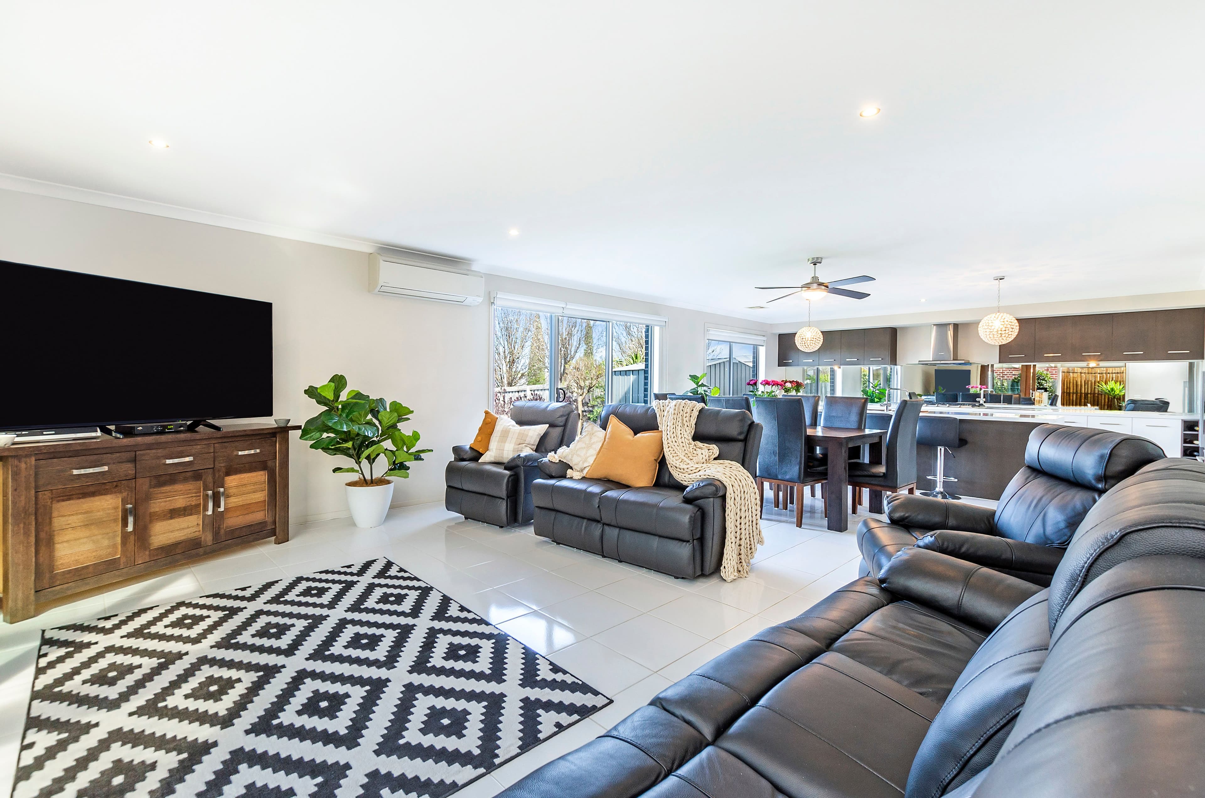 16 Huntingfield Drive, Warrnambool VIC 3280, Warrnambool - Thumbnail 8
