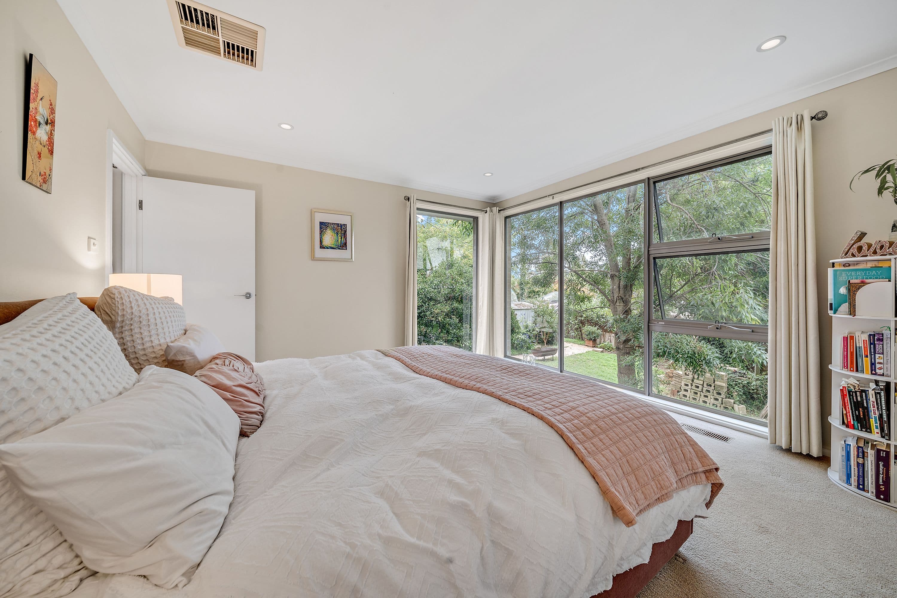 53 Lyttleton Crescent, Cook ACT 2614, Cook - Thumbnail 8