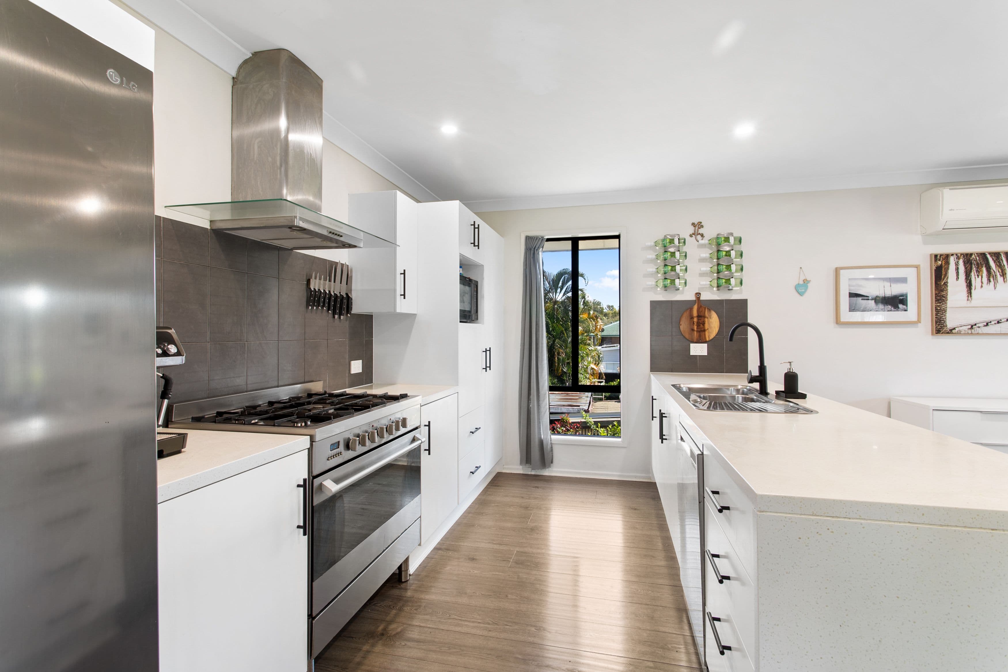 26 Sampson Street, Deception Bay QLD 4508, Deception Bay - Thumbnail 2