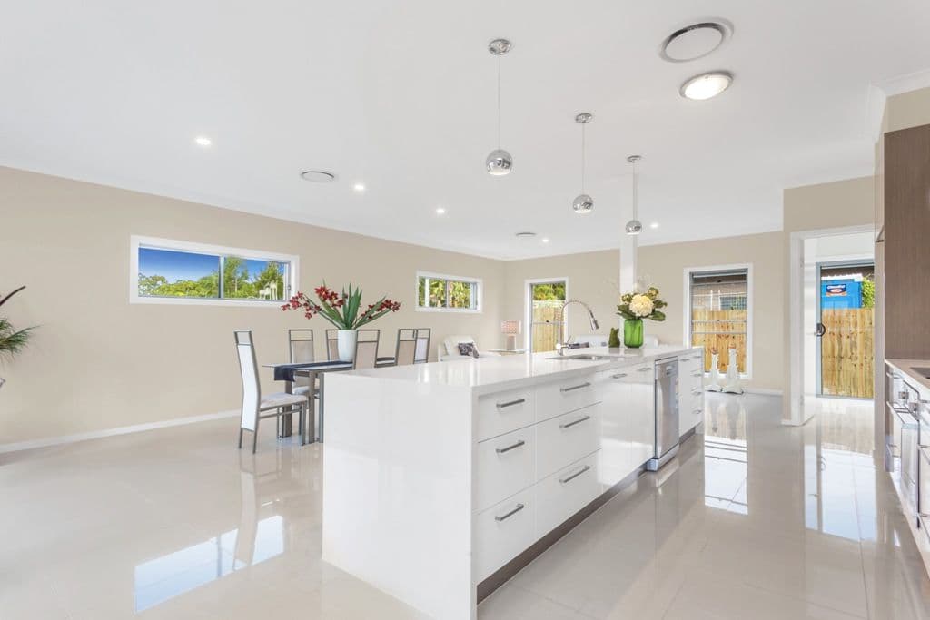 8 Scholard Crescent, Bridgeman Downs QLD 4035, Bridgeman Downs - Thumbnail 5