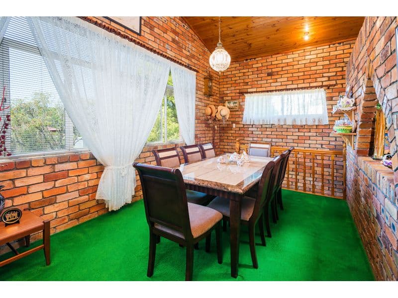 10 Brigadoon Street, Mansfield QLD 4122, Mansfield - Thumbnail 5