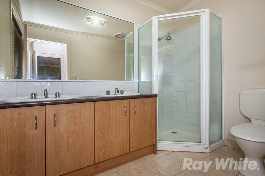 30 Ambrie Crescent, Noble Park VIC 3174, Noble Park - Thumbnail 8