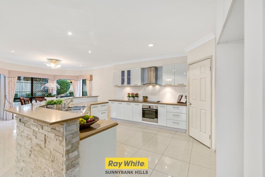 10 Edgeware Close, Sunnybank Hills QLD 4109, Sunnybank Hills - Thumbnail 7