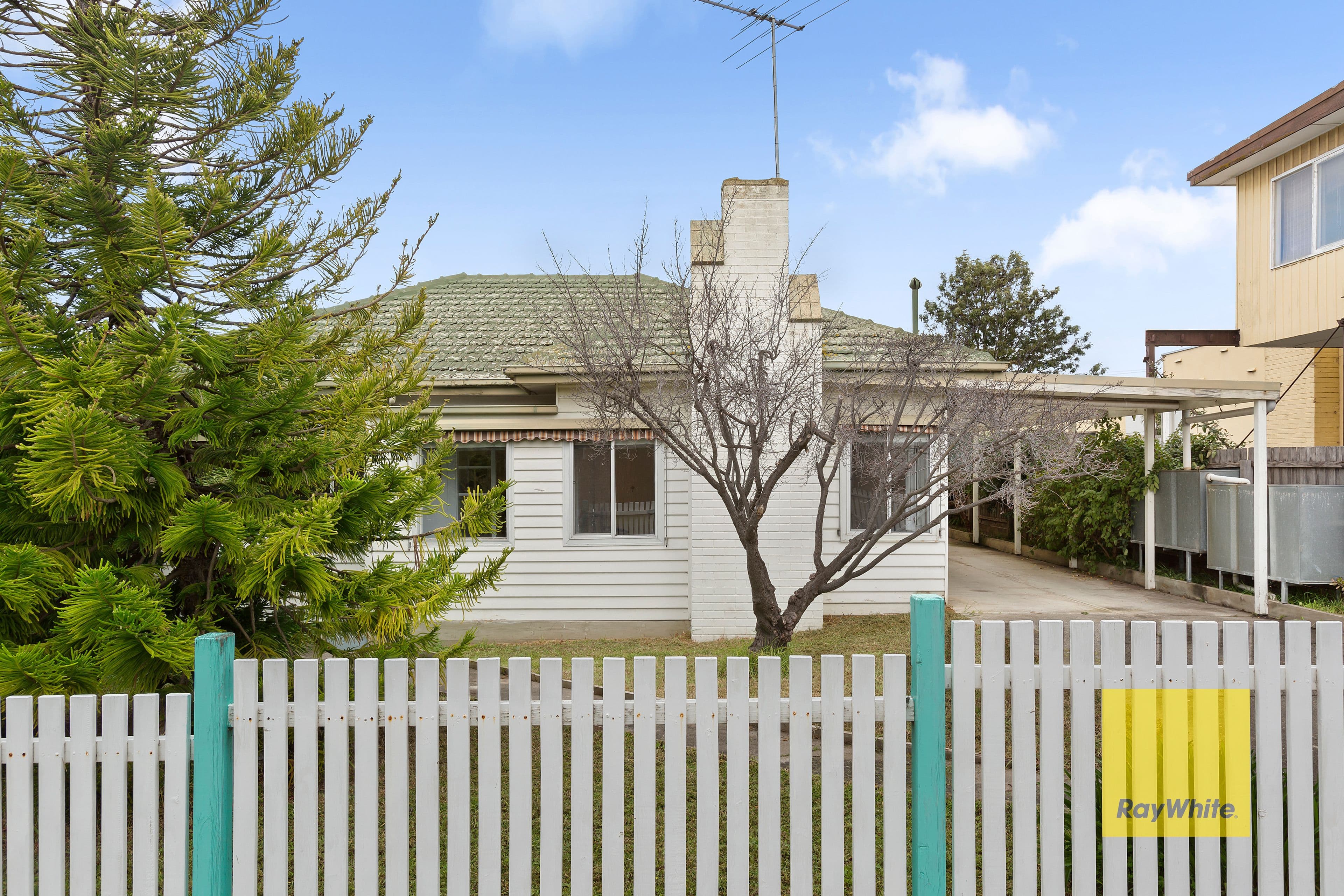 4 Batman Close, Belmont VIC 3216, Belmont - Image 1