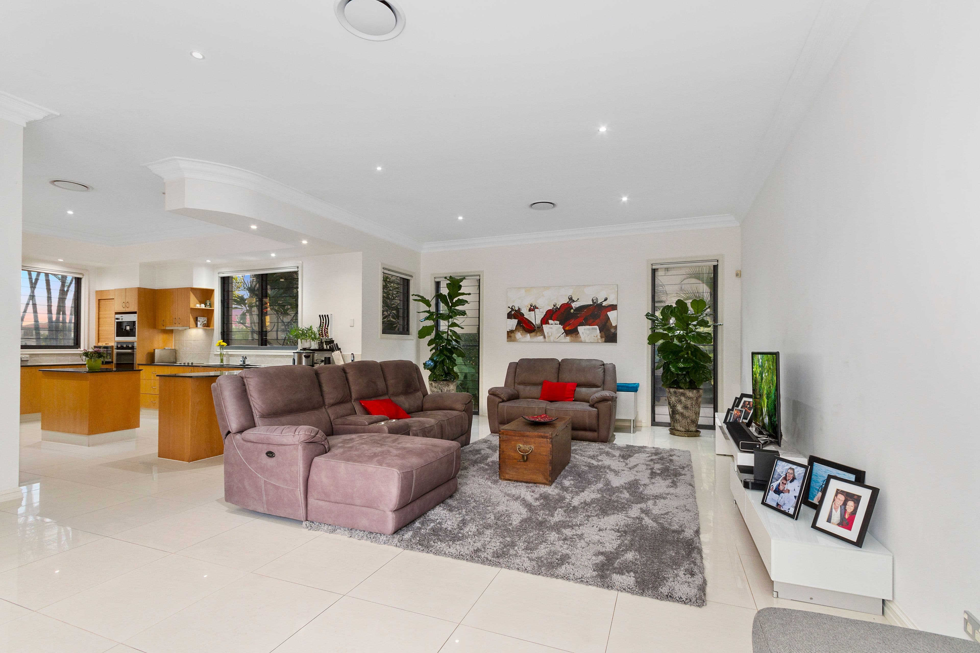 2 Queen Guineveres Place, Sovereign Islands QLD 4216, Sovereign Islands - Thumbnail 8
