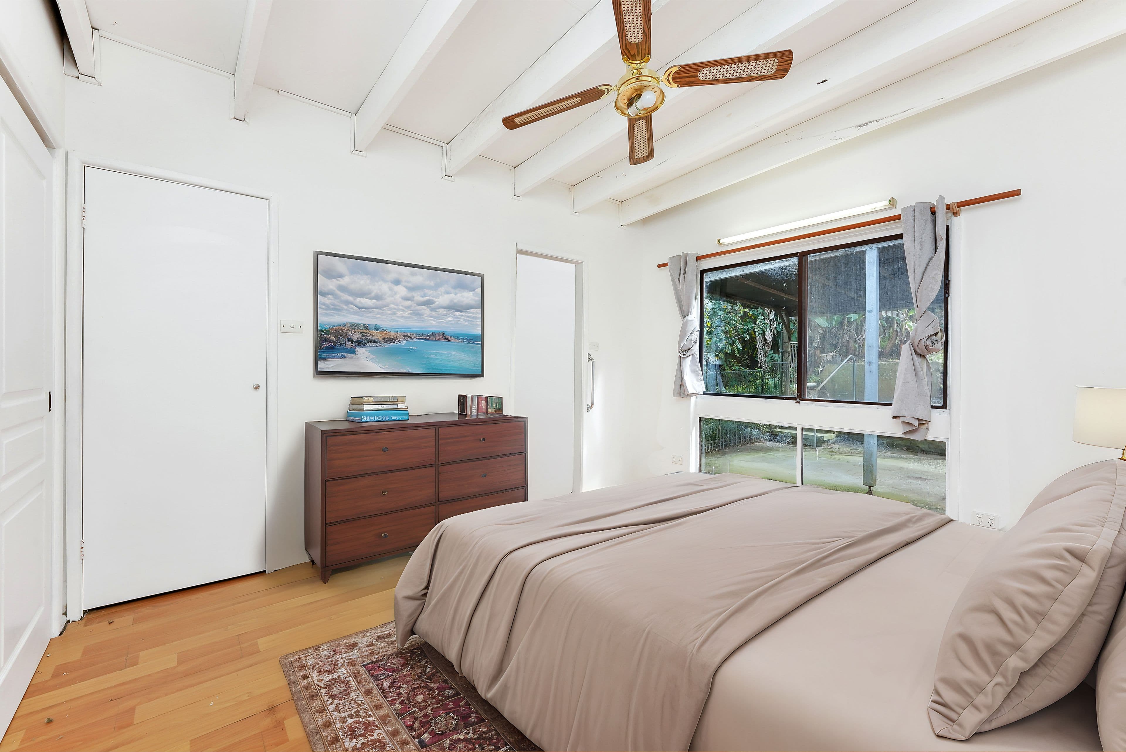 404 Avoca Drive, Green Point NSW 2251, Green Point - Thumbnail 6