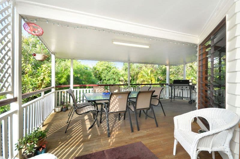 72 Carranya Street, CAMP HILL QLD 4152, Camp Hill - Thumbnail 3