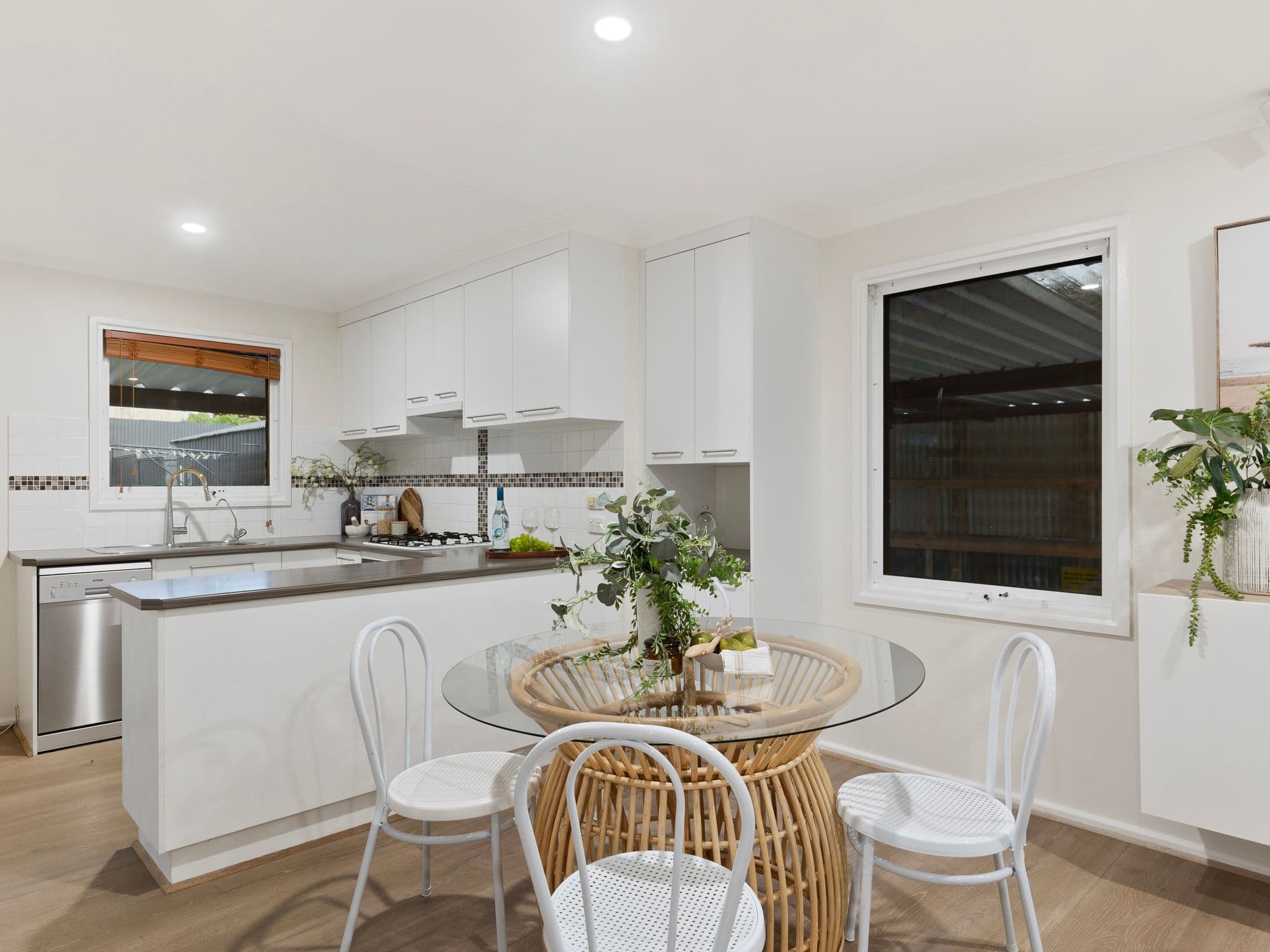 10 Simeon Crescent, Morphett Vale SA 5162, Morphett Vale - Thumbnail 5