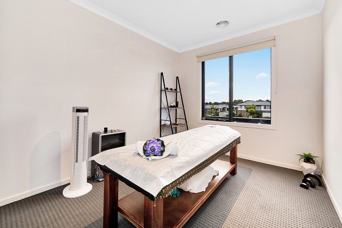 16A Vantage Avenue, Clyde North VIC 3978, Clyde North - Thumbnail 4