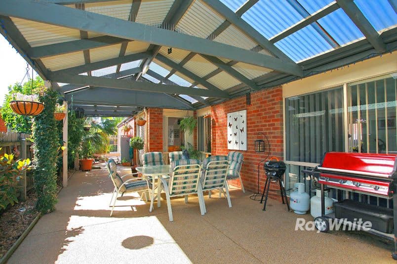 30 Mariner Close, CRANBOURNE NORTH VIC 3977, Cranbourne North - Thumbnail 3