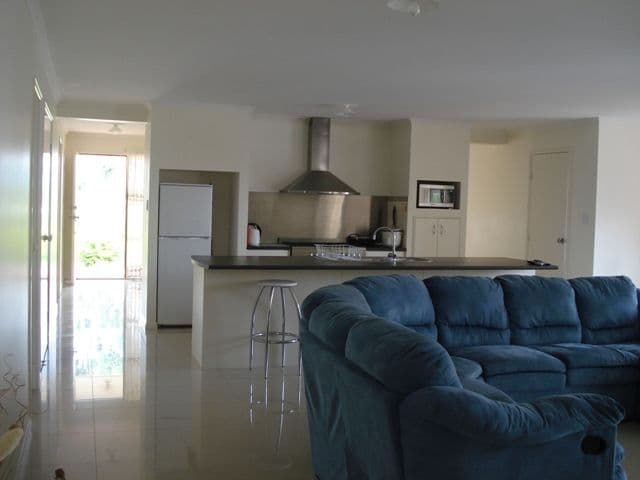 27 Liberty Crescent, SPRINGFIELD LAKES QLD 4300, Springfield Lakes - Thumbnail 6