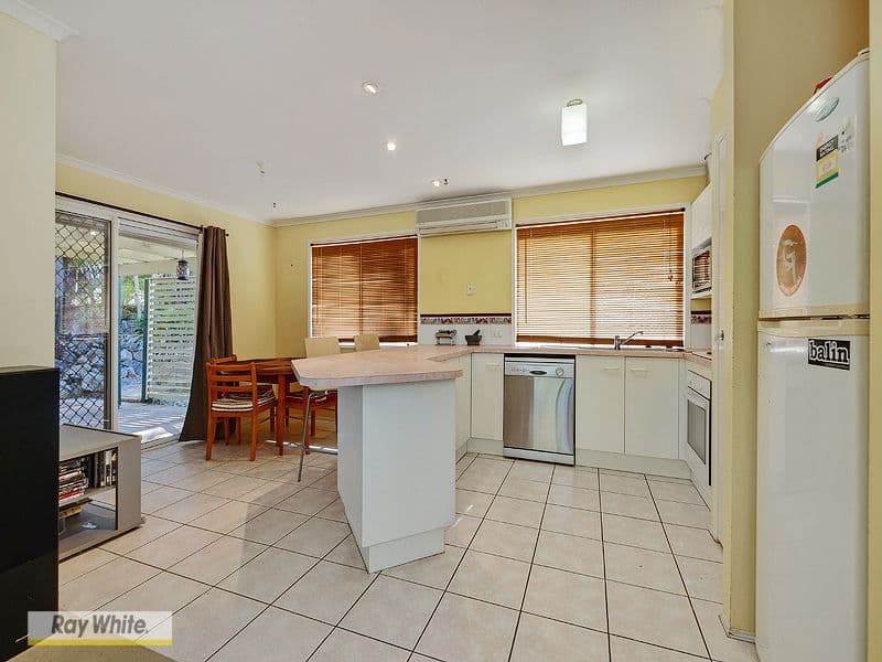 5 Marlay Court, KALLANGUR QLD 4503, Kallangur - Thumbnail 5