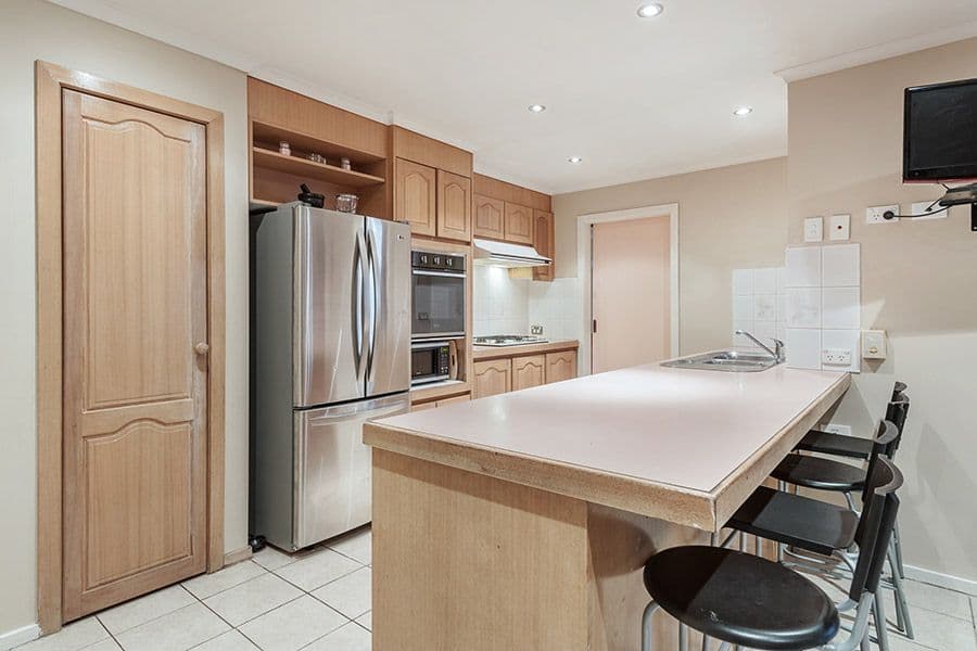 14 Longtown Court, Craigieburn VIC 3064, Craigieburn - Thumbnail 2