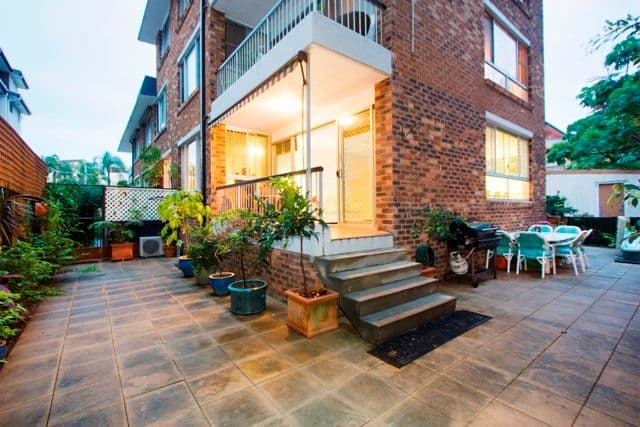 2 'Elouera Place', 17 Second Avenue, BROADBEACH QLD 4218, Broadbeach - Image 1