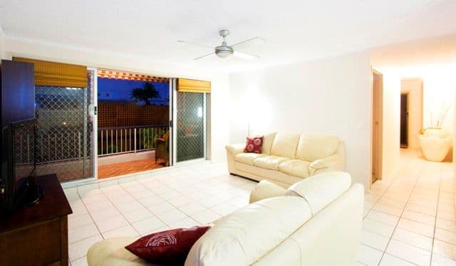 2 'Elouera Place', 17 Second Avenue, BROADBEACH QLD 4218, Broadbeach - Thumbnail 3