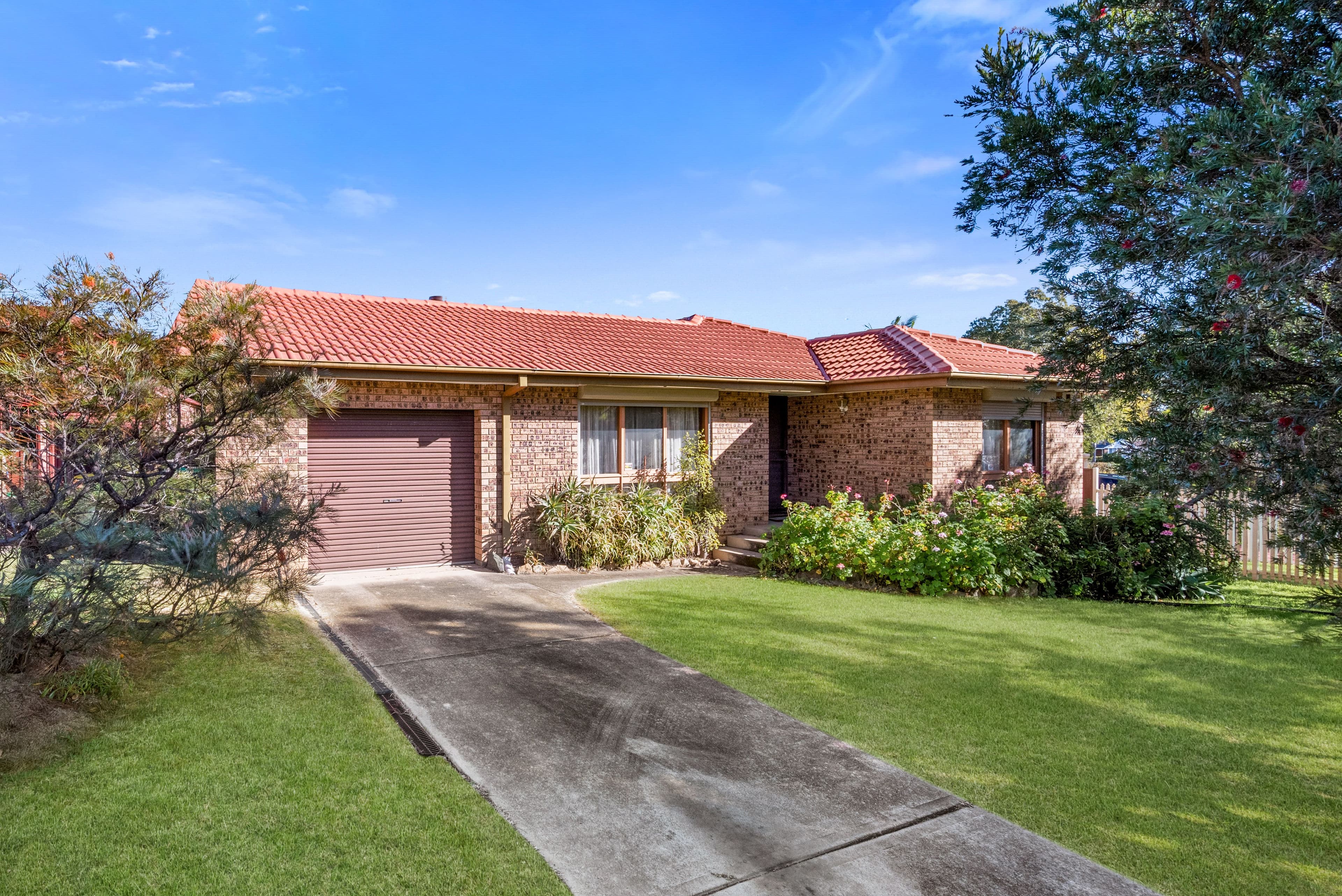 1 Wolseley Place, Ingleburn NSW 2565, Ingleburn - Image 1