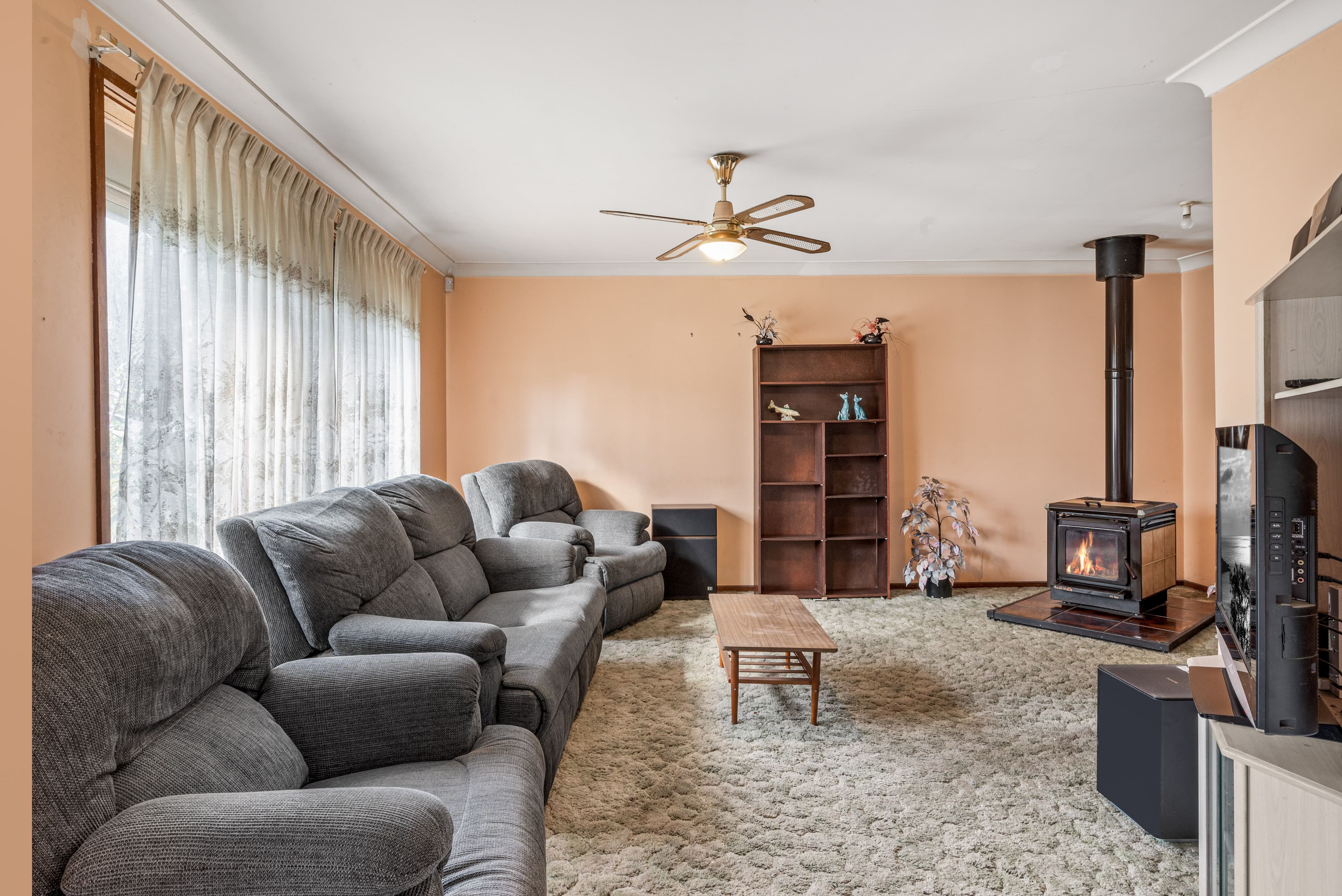 1 Wolseley Place, Ingleburn NSW 2565, Ingleburn - Thumbnail 2