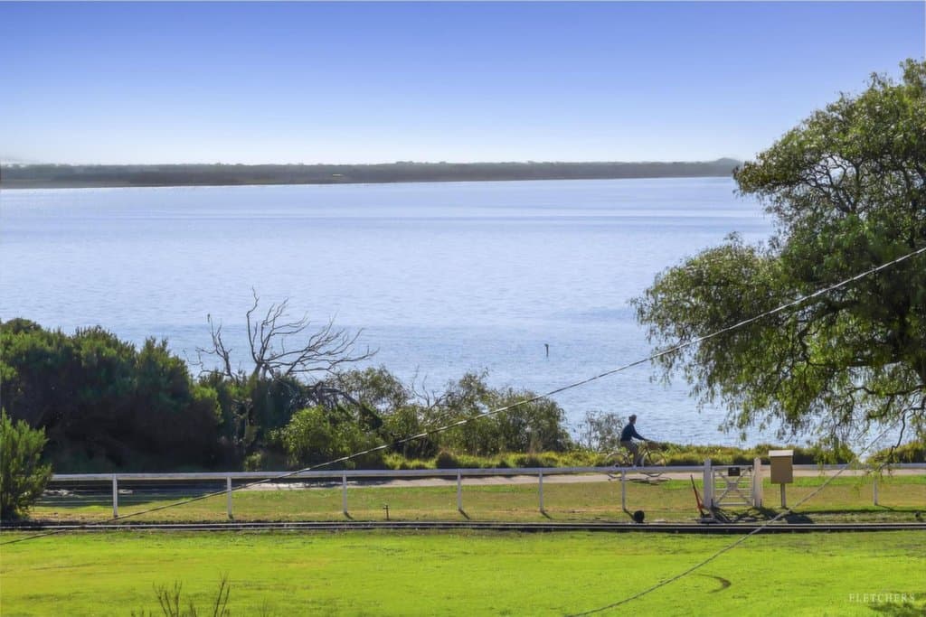 25 Symonds Street, Queenscliff - Thumbnail 2