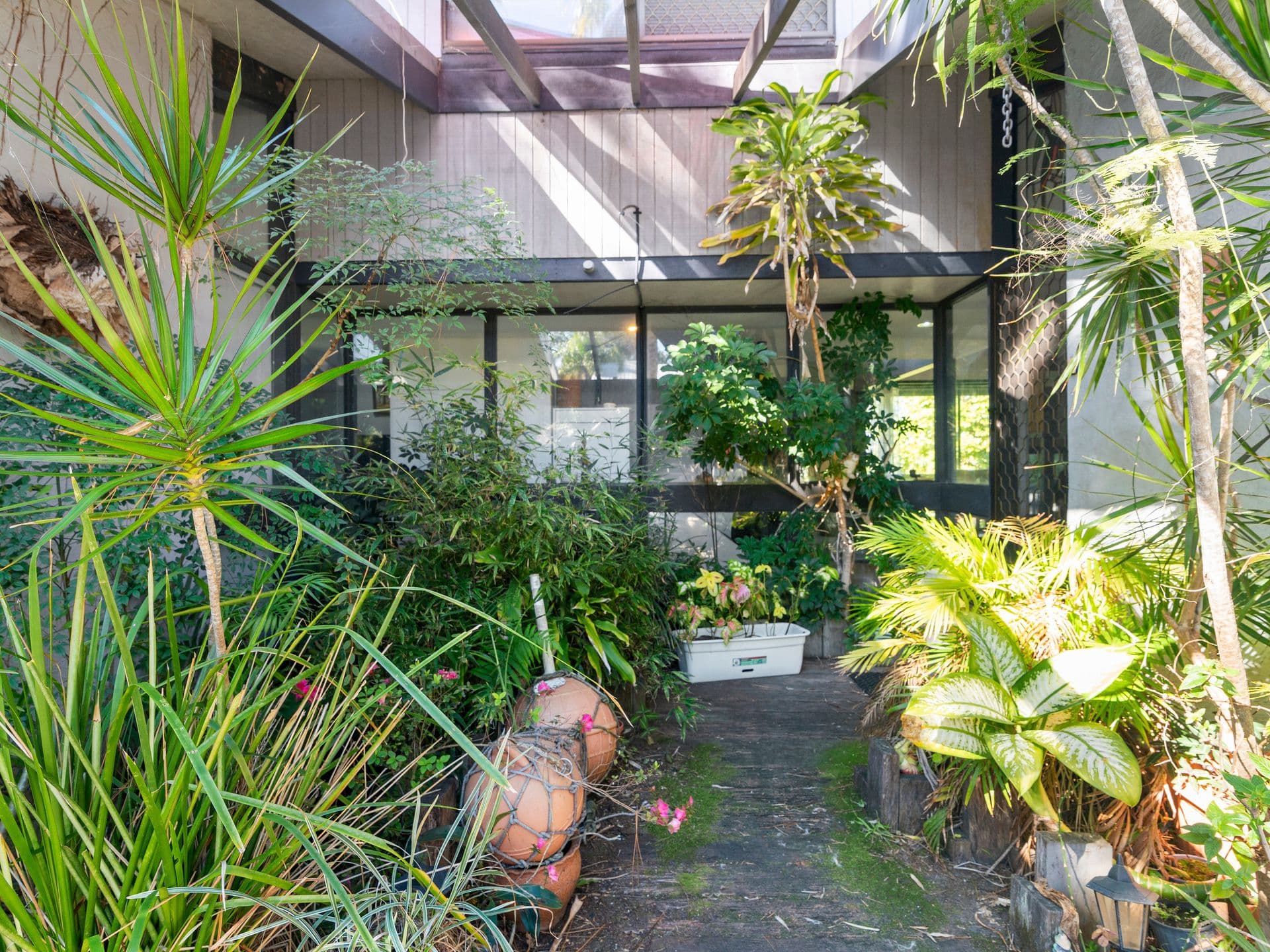 8 Bindoon Close, Elanora QLD 4221, Elanora - Thumbnail 8