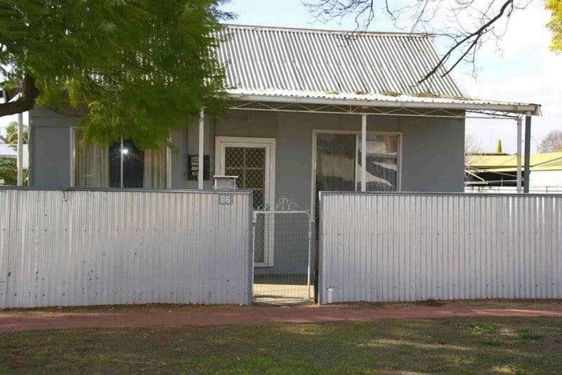 86 Sixteenth Street, RENMARK SA 5341, Renmark - Image 1