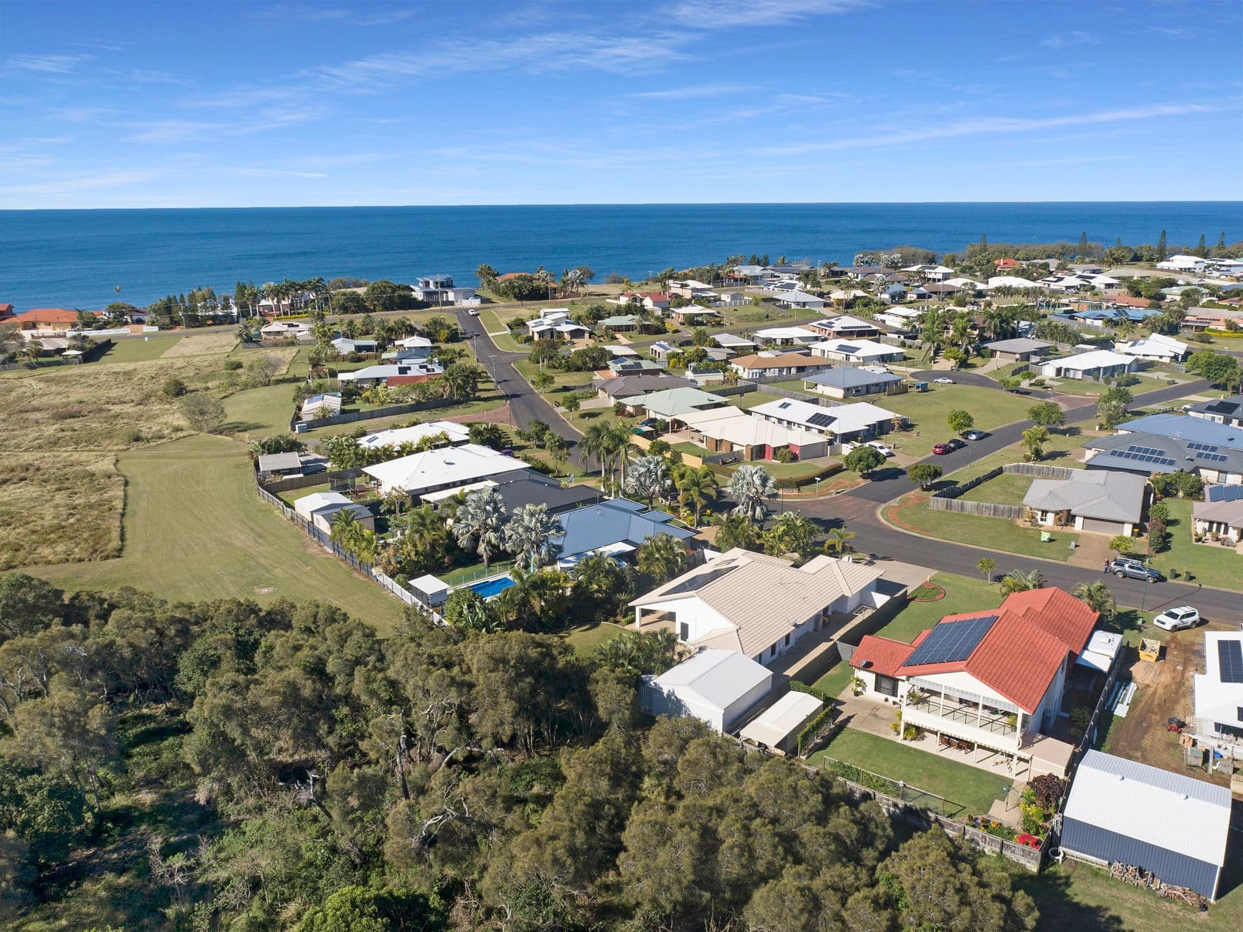 22 Bisdee Street, Coral Cove QLD 4670, Coral Cove - Thumbnail 2
