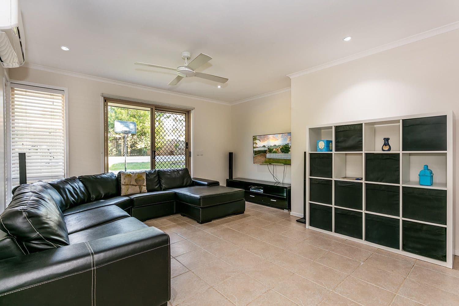 19 Noosa Court, Hillcrest QLD 4118, Hillcrest - Thumbnail 3