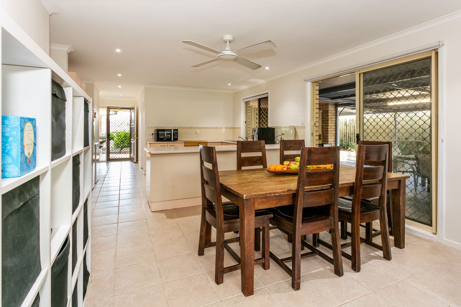 19 Noosa Court, Hillcrest QLD 4118, Hillcrest - Thumbnail 4