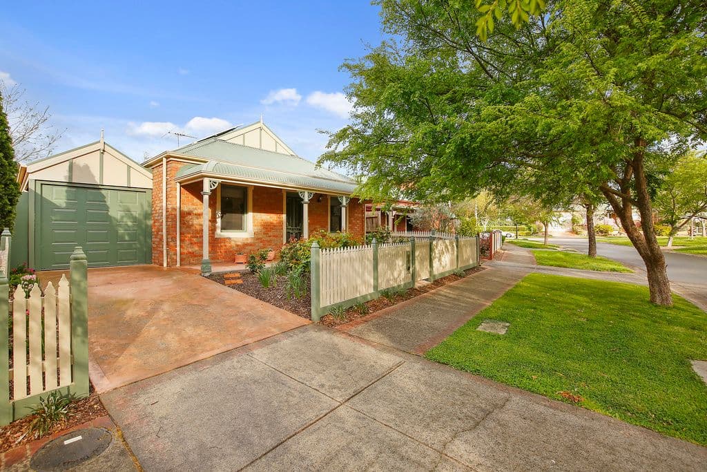 26 Chatswood Grove, Chirnside Park VIC 3116, Chirnside Park - Image 1