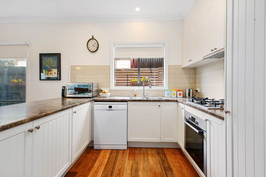26 Chatswood Grove, Chirnside Park VIC 3116, Chirnside Park - Thumbnail 3