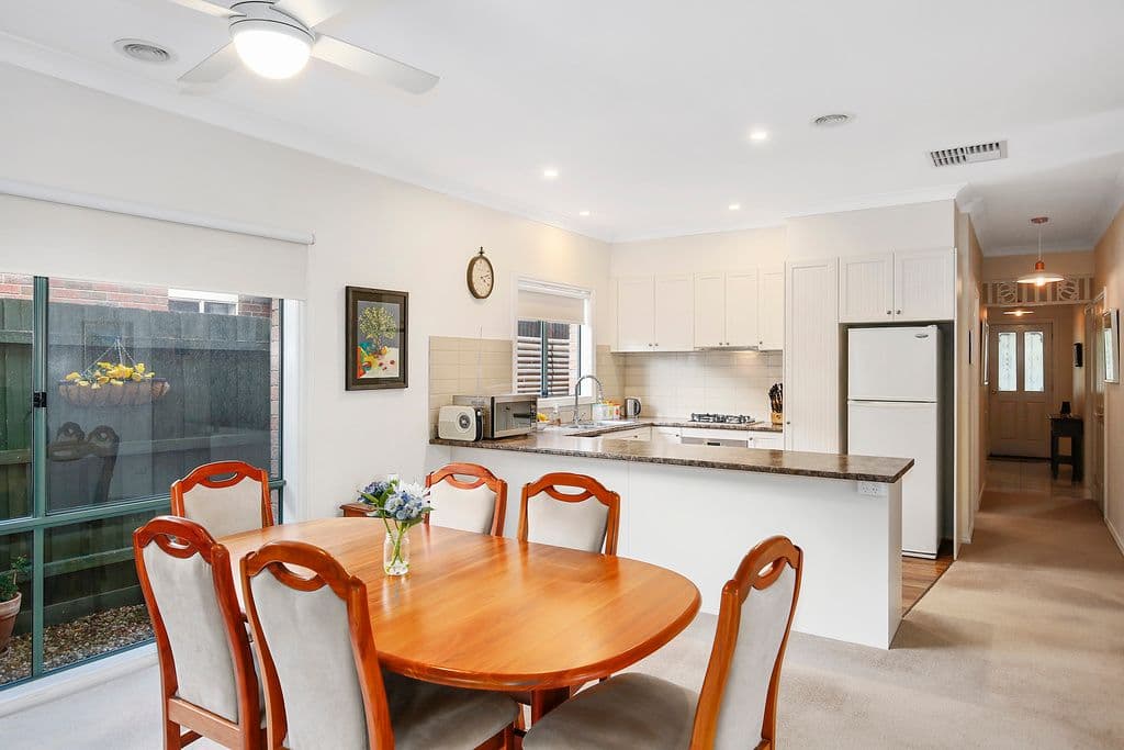 26 Chatswood Grove, Chirnside Park VIC 3116, Chirnside Park - Thumbnail 4