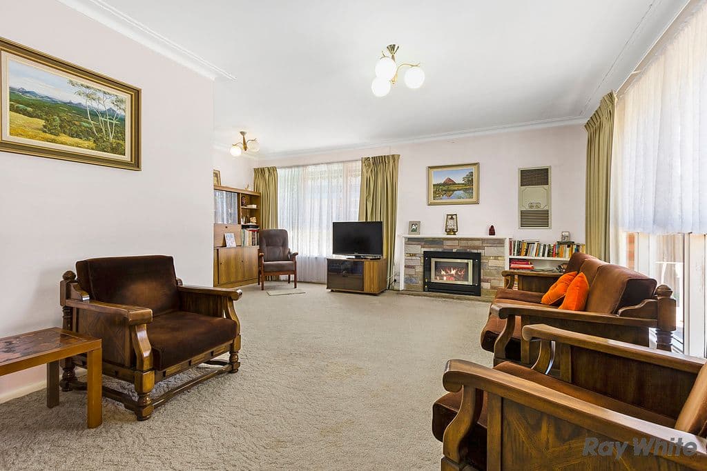 25 Ashwood Drive, Nunawading VIC 3131, Nunawading - Thumbnail 2
