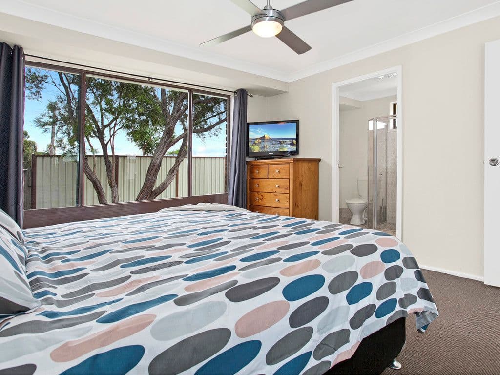 8 Tabratong Road, Helensburgh - Thumbnail 6