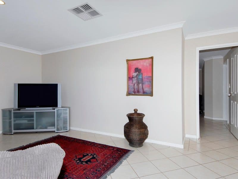 21 Felton Parkway, BALDIVIS WA 6171, Baldivis - Thumbnail 5