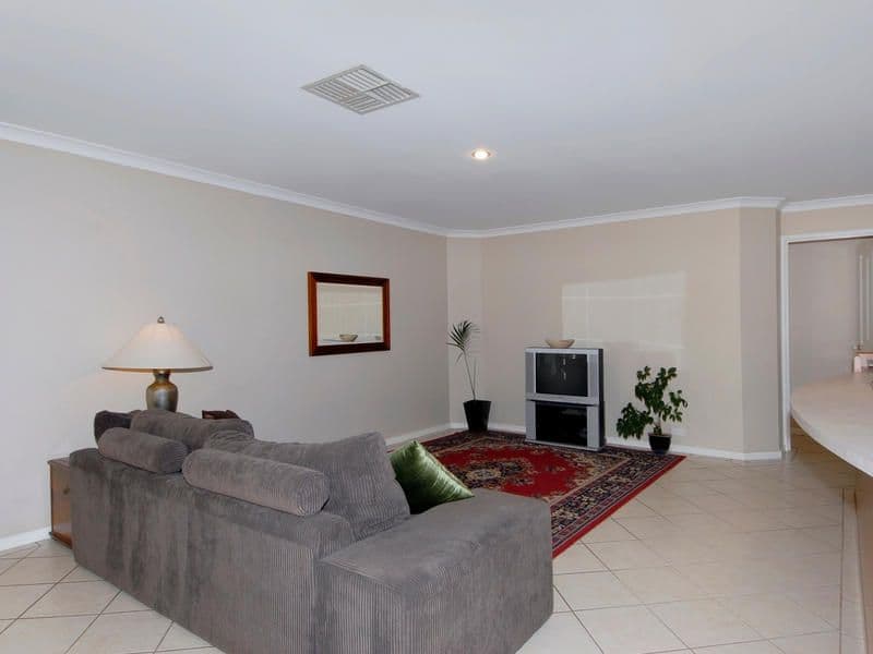 21 Felton Parkway, BALDIVIS WA 6171, Baldivis - Thumbnail 8