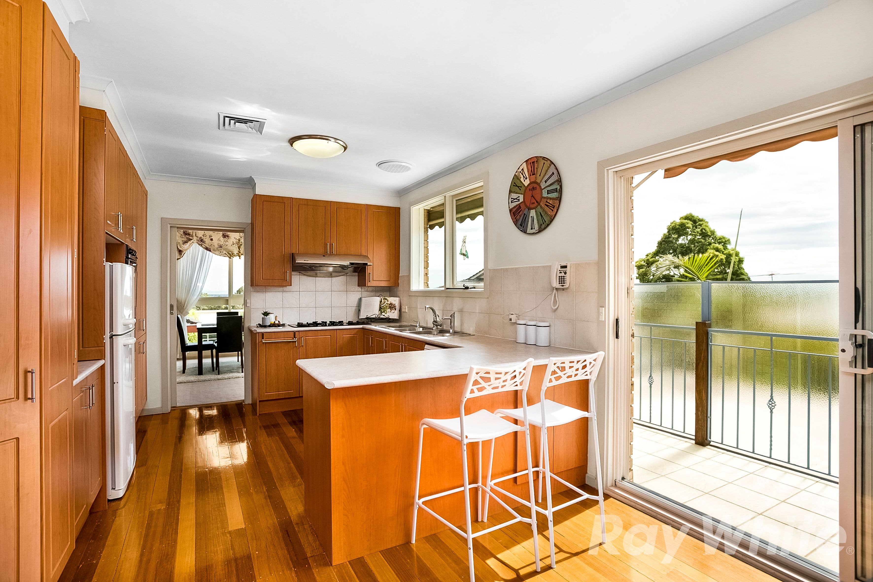 2 Michelle Place, Wheelers Hill VIC 3150, Wheelers Hill - Thumbnail 2