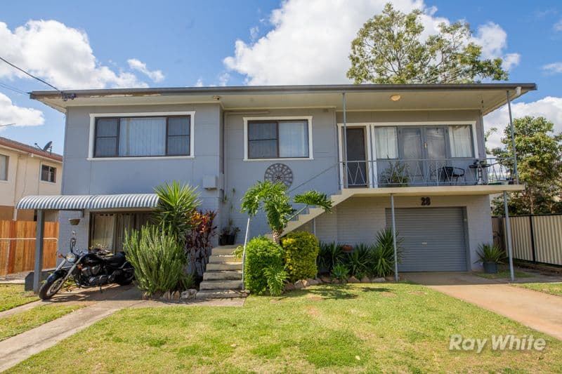 28 Weiley Avenue, Grafton - Image 1
